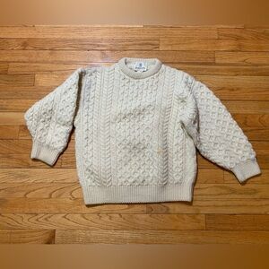 powerscourt 100%pure new wool knit sweater  size s 
Made in Ireland